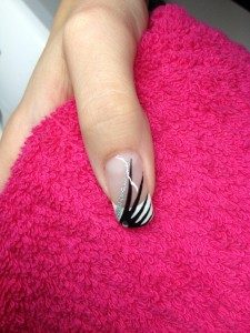 Histoire d'Ongles La rochelle ile ré - Prothésite ongulaire - Vernis Semi-permanent - Pose d'ongles en gel - Pose de faux ongles - nail art