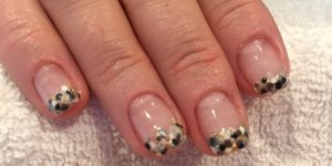 Histoire d'Ongles La rochelle ile de ré - Prothésiste ongulaire - Vernis Semi-permanent - Pose d'ongles en gel - Pose de faux ongles